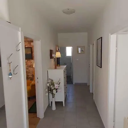 In 43066